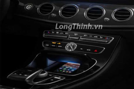 Sạc điện thoại không dây cho Mercedes Benz Được phân phối bởi Độ Xe Long Thịnh